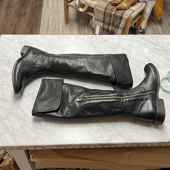 Frye Shirley Over The Knee Tall Riding Boot in Black Size 7M - Picture 9 of 15